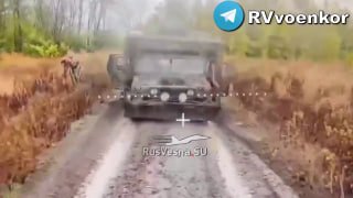 Кадры боёв: бойцы «Центра» уничтожают пехоту и технику врага в боях за Красноармейском и на Днепропетровщине