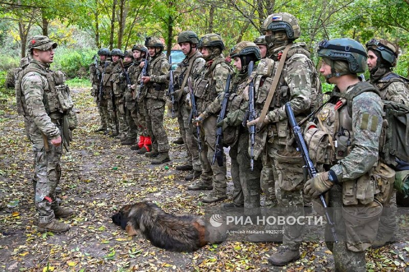 Боевое слаживание военнослужащих 83-й отдельной десантно-штурмовой бригады ВДВ группировки войск «Север» на…