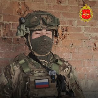Флаг нашей Родины гордо реет над Донбассом!