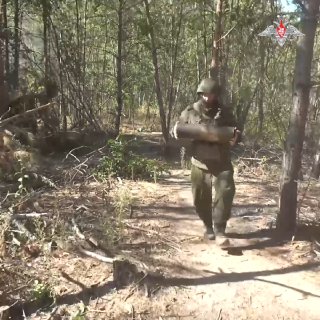 Артиллеристы зажигают на полную