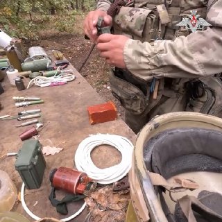 Скорость реакции – максимальная