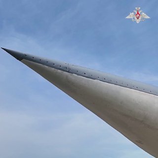 Более четырех часов в небе: Ту-22М3 выполнили плановый полет над нейтральными водами Балтийского моря